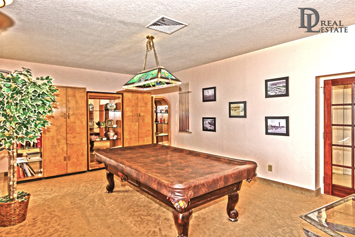 Ocean Ritz Daytona Beach Oceanfront Condo 402 Pool Table Billiard